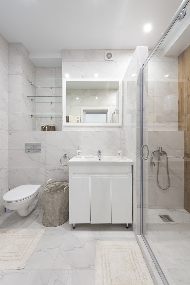 Bathroom Surfaces and Layering